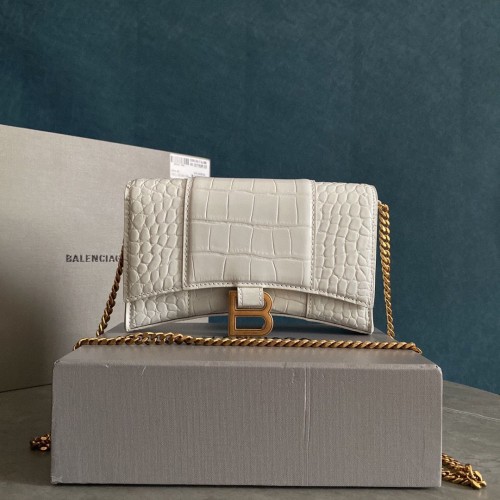 Peněženka Balenciaga HOURGLASS s řetízkem a reliéfním vzorem krokodýla 656050 bílá