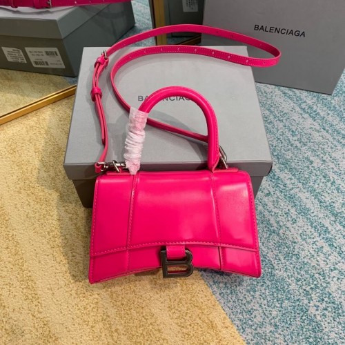 Balenciaga Hourglass XS kabelka s horní rukojetí lesklá telecí kůže 28331 neonově růžová