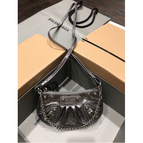 Balenciaga LE CAGOLE MINI PURSE WITH CHAIN 6958141 šedá