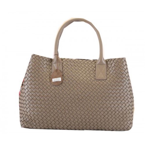 Střední kabelky Bottega Veneta Cabat BV5211 šedá
