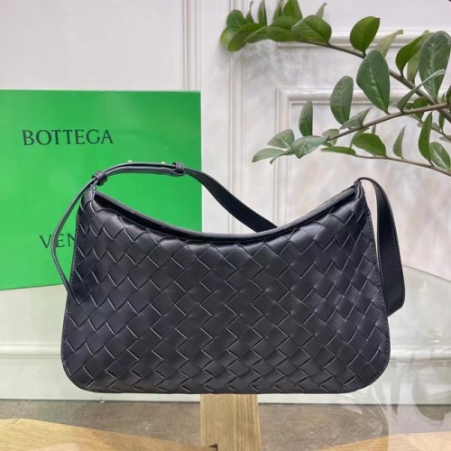 Kožená taška přes rameno Bottega Veneta Intreccio 690226 Černá