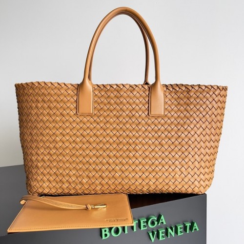 Bottega Veneta Velká kožená taška Intreccio 608811 Karamel