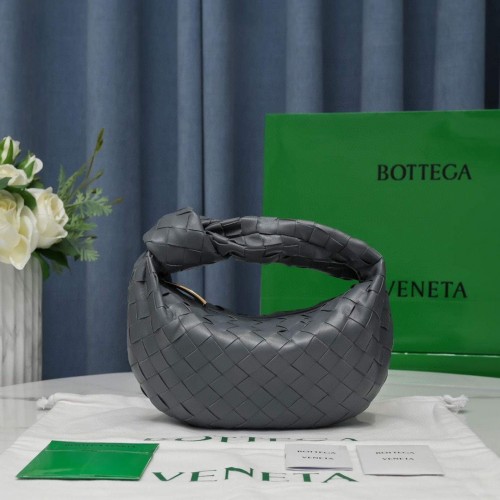 Bottega Veneta MINI BV JODIE 609408 Šedá