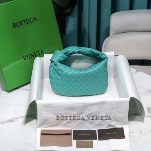 Bottega Veneta MINI BV JODIE 609408 světle zelená