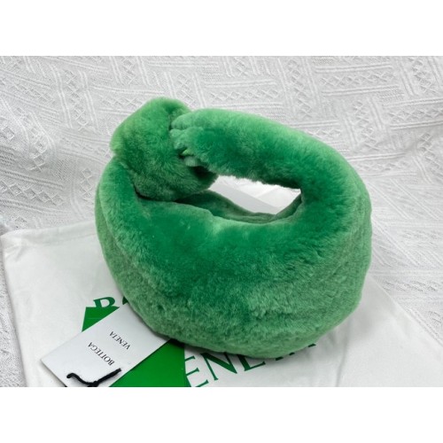 Bottega Veneta MINI JODIE 680697 zelená