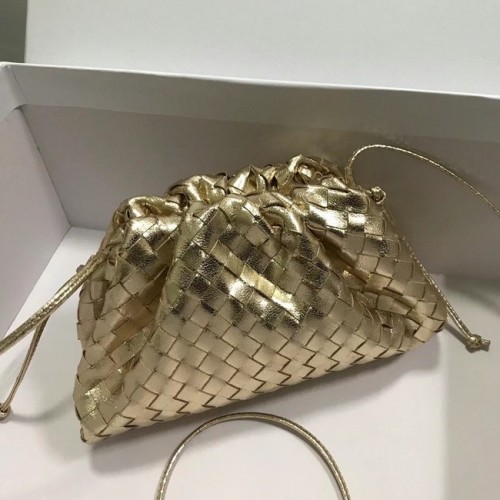 Bottega Veneta MINI POUCH 585852 zlatá