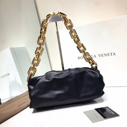 Bottega Veneta Nappa jehněčí kožená kabelka přes rameno 620230 černá