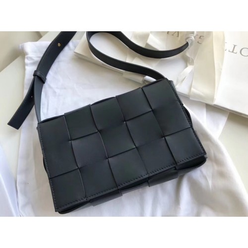 Bottega Veneta Ovčí Tkaná Kabelka Original Leather 578004 Navy Blue