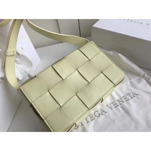 Bottega Veneta Sheepskin Weaving Original Leather 578004 Světle zelená