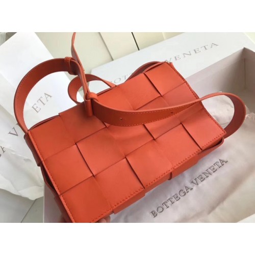Bottega Veneta Sheepskin Weaving Original Leather 578004 oranžová