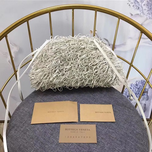 Kabelka přes rameno Bottega Veneta 576227 bílá