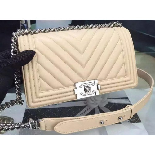 Chlapecká kabelka Chanel Flap Bag Original Chevron Nubuck Leather A5708 Meruňková