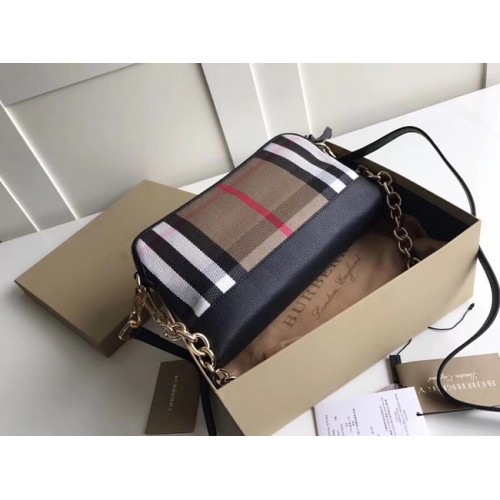 Kožená kabelka Burberry Calfskin Should 41711 černá