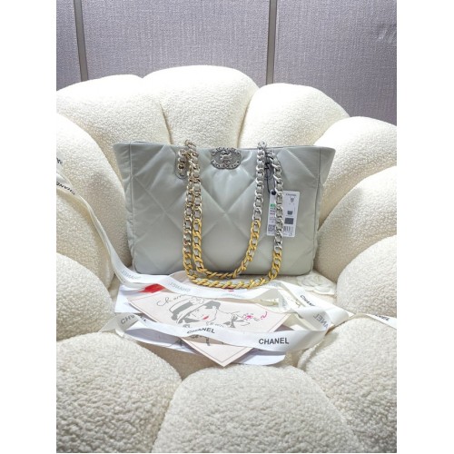 NÁKUPNÍ TAŠKA CHANEL 19 3660 světle šedá