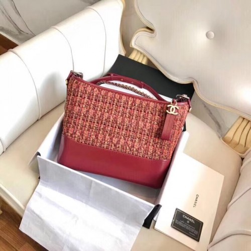 CHANEL GABRIELLE Hobo kabelka A93824 červená