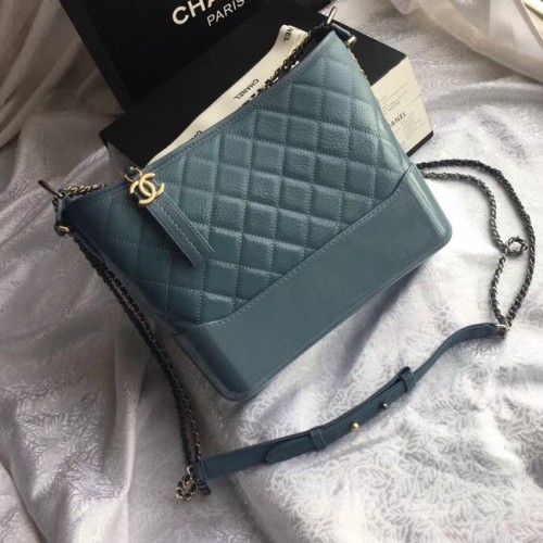 Kabelka CHANEL GABRIELLE Hobo Originál A93824 modrá