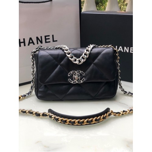 Kabelka CHANEL Lambskin 19 Flap AS1160 černá