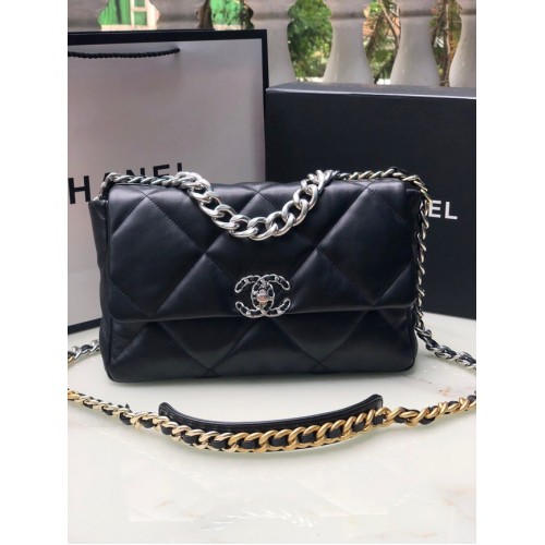 Kabelka CHANEL Lambskin 19 Flap AS1161 černá