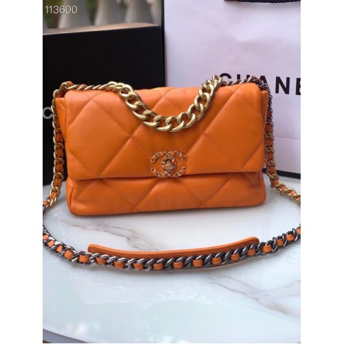 Kabelka CHANEL Lambskin 19 Flap AS1161 oranžová
