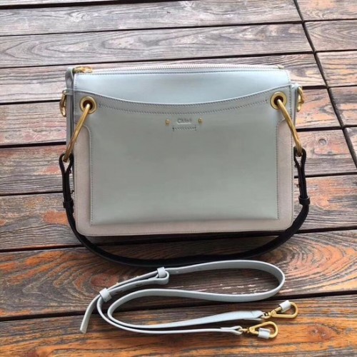 CHLOE Roy kožená a semišová kabelka přes rameno střední velikosti 20656 světle modrá