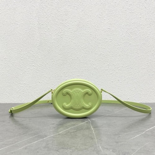 Celine OVAL BAG CUIR TRIOMPHE Z HLADKÉ TELECÍ KŮŽE 198603 zelená