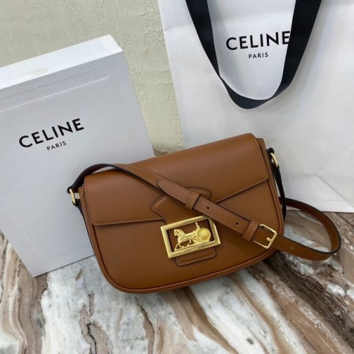 Celine TEEN TRIOMPHE KABELKA Z LESKLÉ TELECÍ KŮŽE MINERÁLNÍ 195302 hnědá