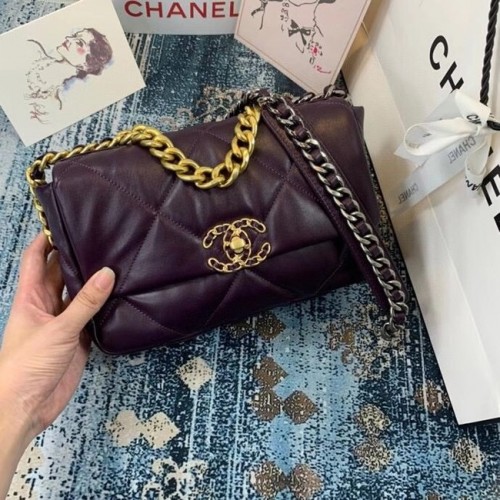 Klapková kabelka Chanel 19 AS1160 tmavě fialová