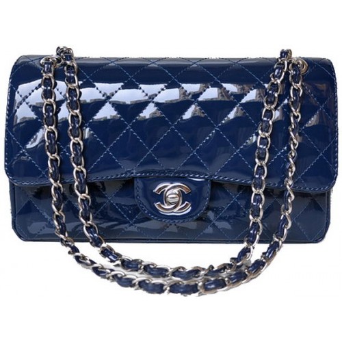 Kabelka Chanel 2.55 Series Flap, modrá, lakovaná kůže, A1112, stříbrná