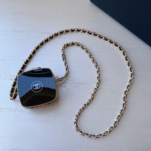 Kabelka přes rameno Chanel Box C5690 černá