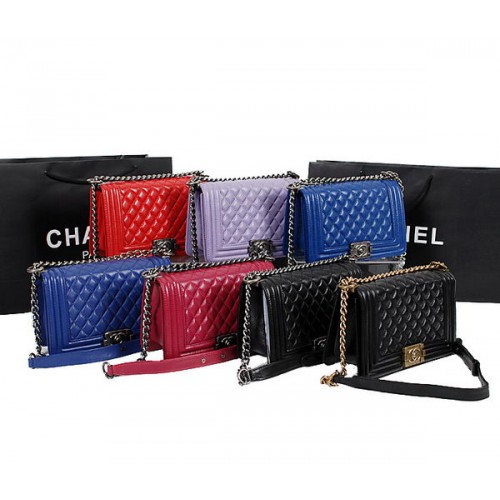 Kabelka Chanel Boy Flap Ramenní A67086 z ovčí kůže