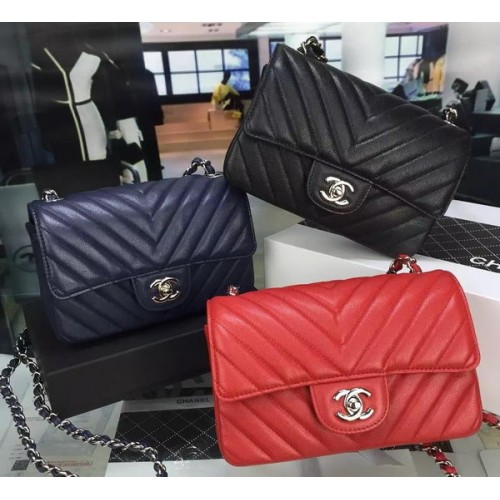 Chanel Klasická MINI klopná kabelka Chevron Caviar Leather V8500