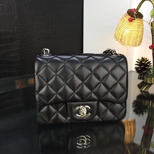 Chanel Klasická MINI Klapková Kabelka Originální Ovčí Kůže A1115 Černý Stříbrný Řetízek