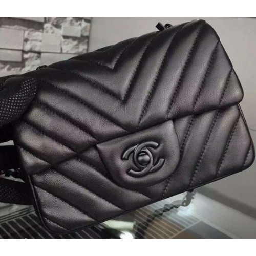 Chanel Klasická mini kabelka s klopou, černá, ovčí kůže Chevron A68748