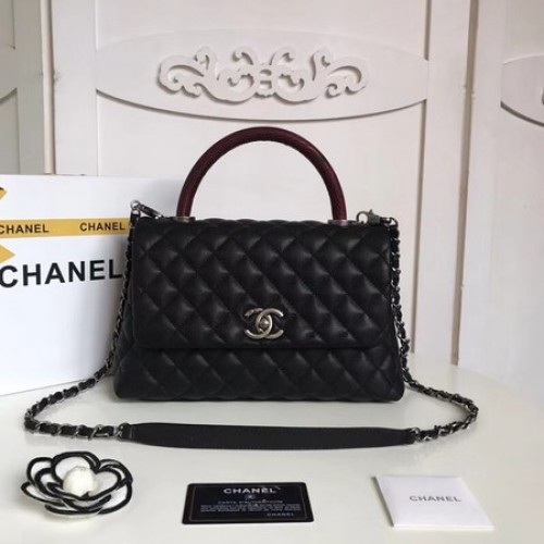 Chanel Klasická červená kabelka s horním uchem Original Caviar Leather A92215 černá