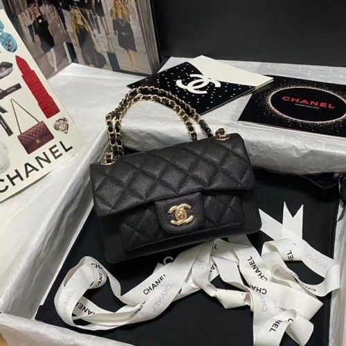 Kabelka přes rameno Chanel Flap z telecí kůže AS9960 černá