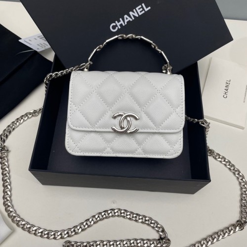 Chanel kabelka z telecí kůže s řetízkem AP2758 bílá