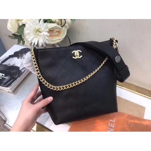 Kabelka Chanel Hobo z telecí kůže Grosgrain zlatého odstínu, kovová A57576 černá