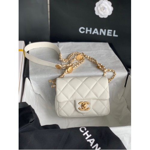 Chanel MINI KLOPKOVÁ KABELKA AS3368 bílá