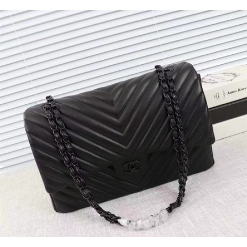 Chanel Maxi Klasická Klapková Kabelka Chevron Ovčí Kůže A58601 Černá