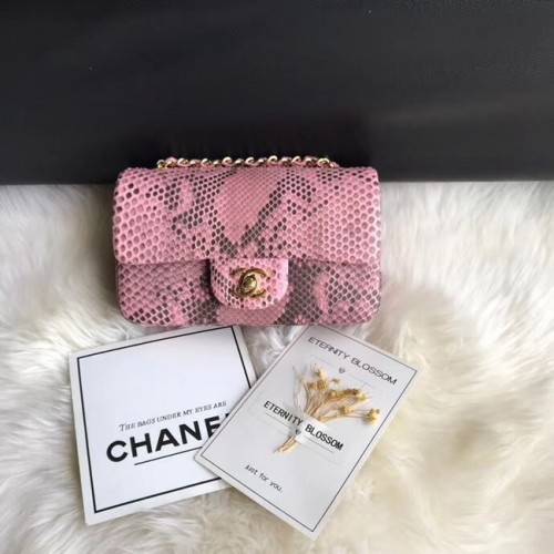 Chanel Mini Flap Bag Python Gold-Tone Metal A69900 růžová