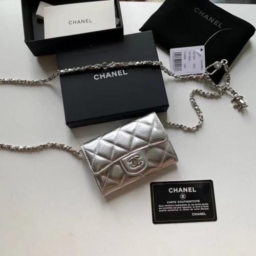 Chanel Original Grained Calfskin Pocket 81081 stříbrná