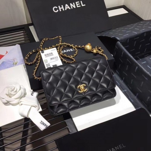 Chanel Original Malá klasická kabelka z ovčí kůže AS33814 černá