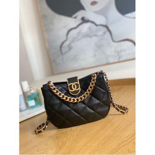 Chanel MALÁ HOBO KAŠE AS3475 černá
