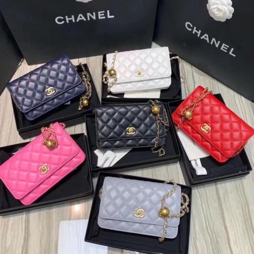 Chanel WOC Originální kožená kabelka přes rameno Golden Ball Flap B33818