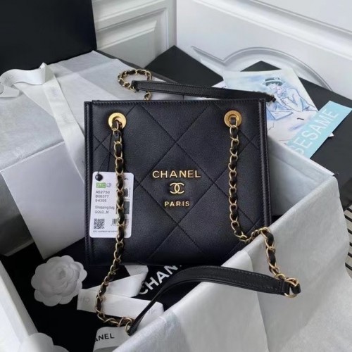 Kožená kabelka přes rameno Chanel AS2750 černá
