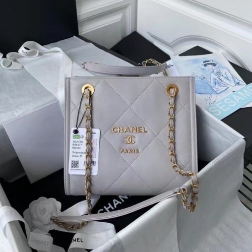 Kožená kabelka přes rameno Chanel AS2750 šedá