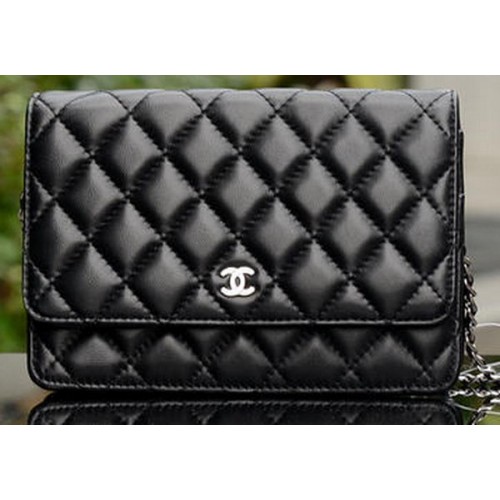 Chanel mini kabelka s klopou černá ovčí kůže A33814 stříbrná