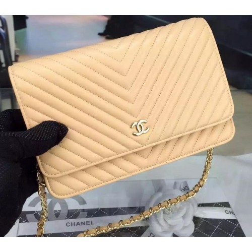 Mini kabelka Chanel s klopou Chevron Leather A33814 Meruňková