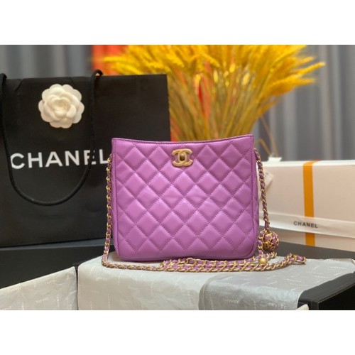 Chanel mini kabelka přes rameno z jehněčí kůže a kovu ve zlaté barvě AS3259 fialová