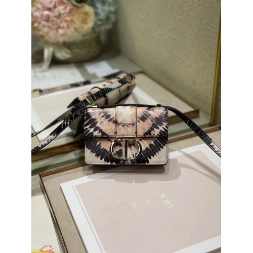 Kabelka DIOR 30 MONTAIGNE s vícebarevnou kravatou a výšivkou Dior M9204U